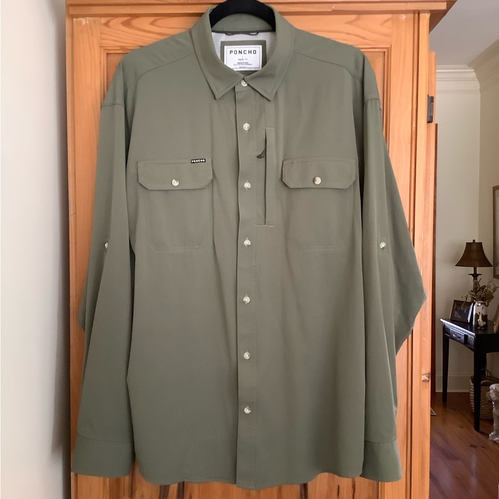 Poncho Men's Green Button Down